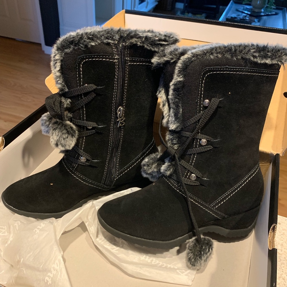 Suede winter booties